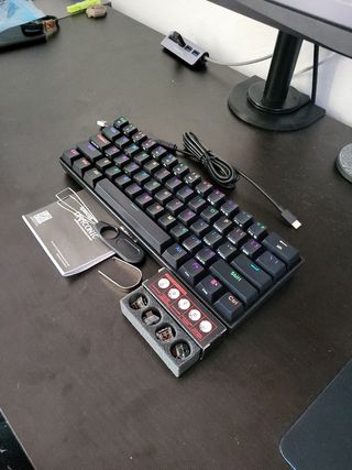 Teclado inhalambrico Redragon K530 Draconic 60%