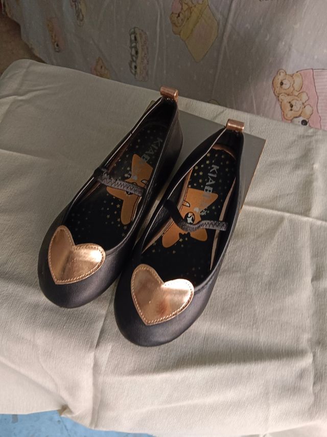 Manoletinas niña negras doradas n°26