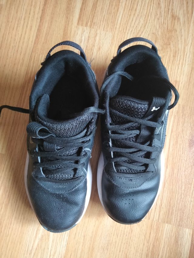 Zapatillas Under Armour Niño 35,5