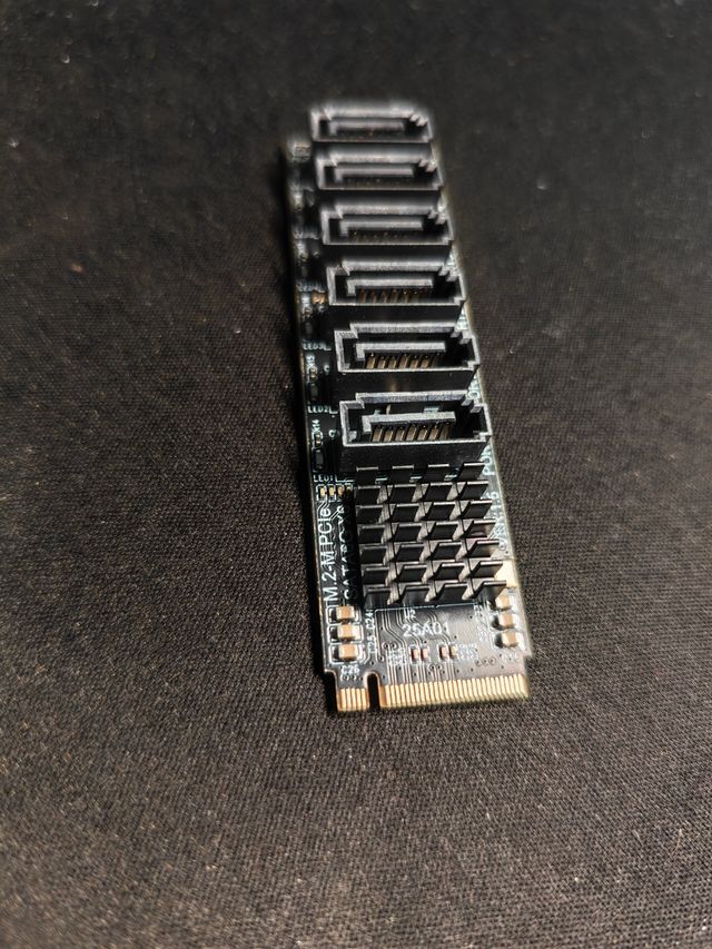 Adaptador NVME a SATA 3 x6 Puertos