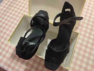 Sandalias Castañer negras