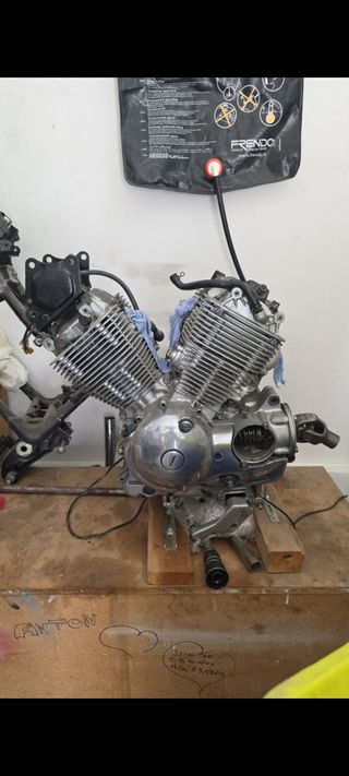 Motor Yamaha Virago XV 535