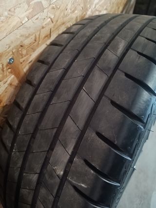 Juego de ruedas completo de Toyota Yaris GR.