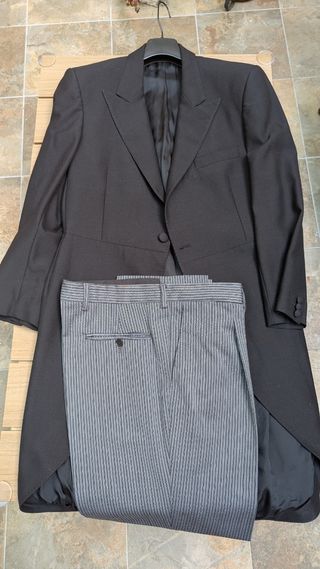 Chaqué clásico gris y negro