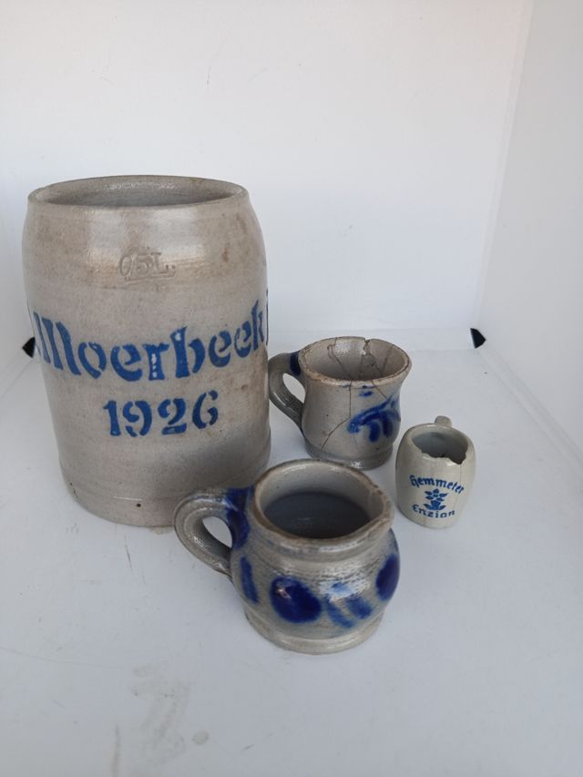 Jarra cerveza alemana + 2 miniaturas