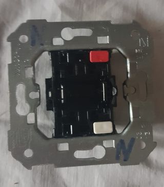 Interruptores y enchufes | Variados