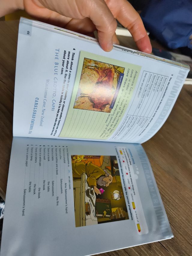 Journey to the Centre of the Earth. Dominoes.