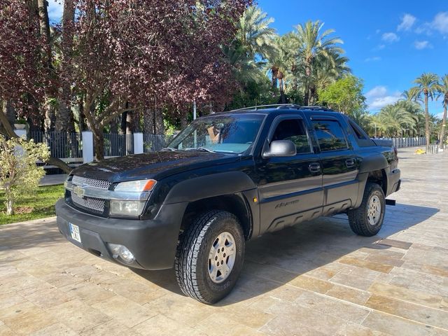 Chevrolet Avalanche  2002
