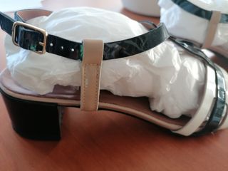 Sandalias Jeannot charol tricolor
