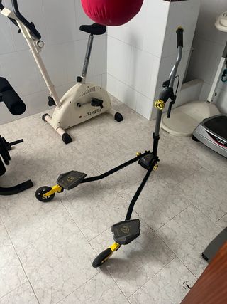 Patinete 3 ruedas adulto y niño
Precio negociable