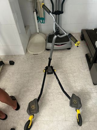Patinete 3 ruedas adulto y niño
Precio negociable