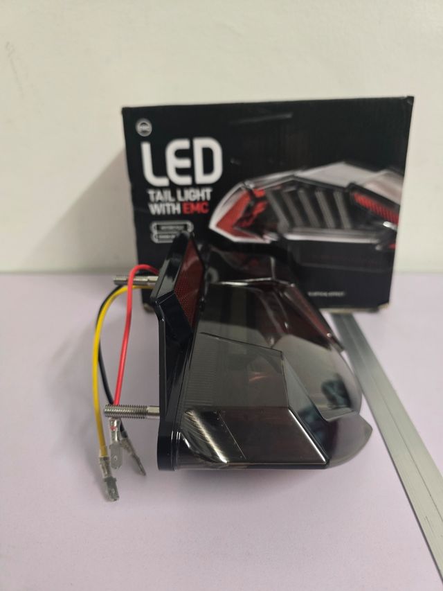 Luz trasera LED moto BMW F650