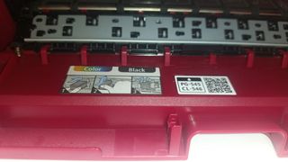 Impresora Canon PIXMA TS3352 roja
