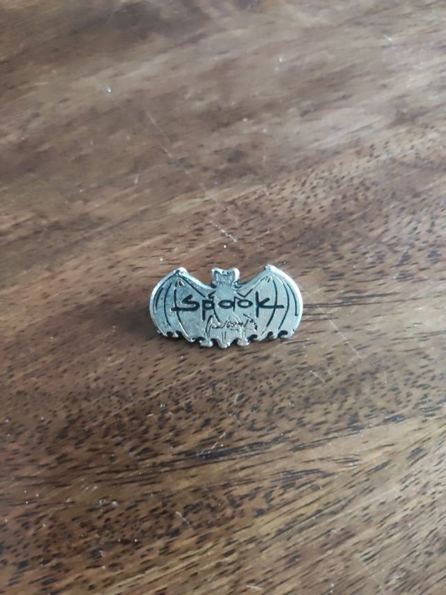Pin Spook: Broche Murciélago
