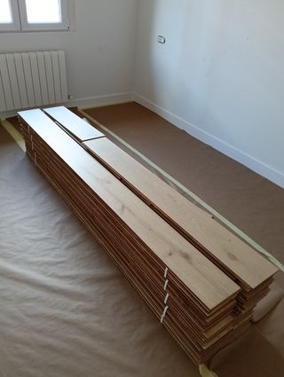 Tarima flotante tricapa