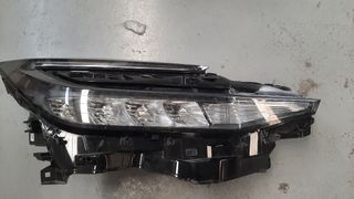 Faro delantero Toyota C-HR II 81110