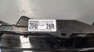 Faro delantero Toyota C-HR II 81110