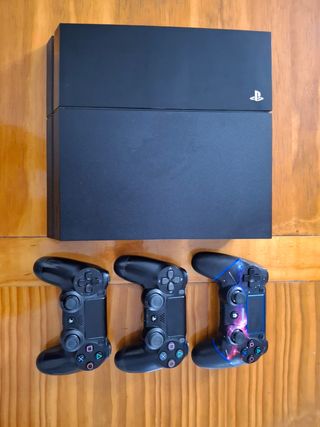 PS4 (PlayStation 4) - 3 mandos
