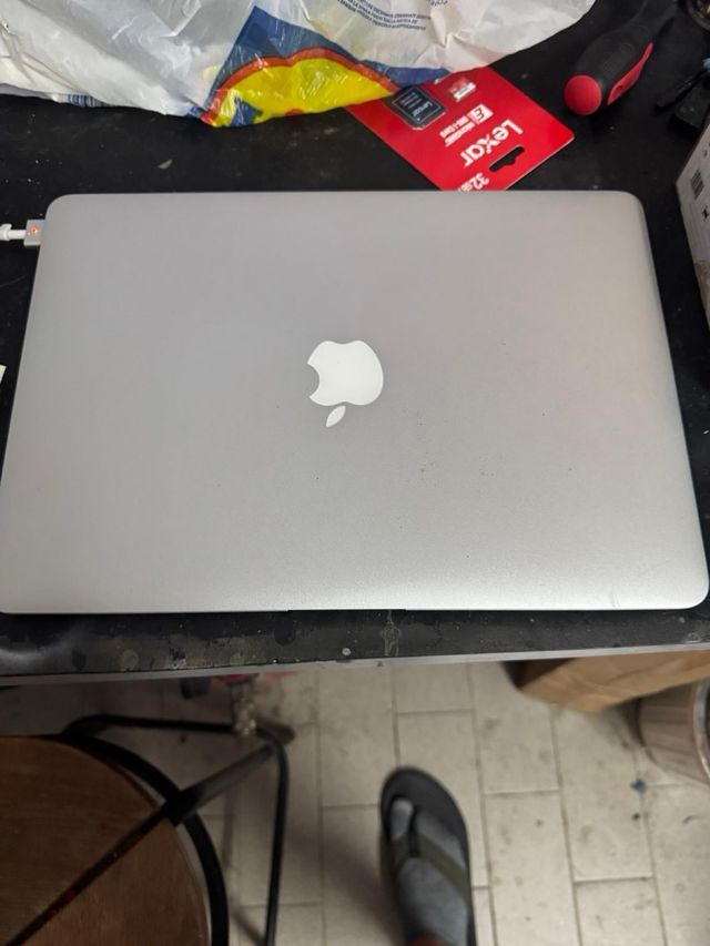 MacBook Air 2014 - i5 4GB RAM
