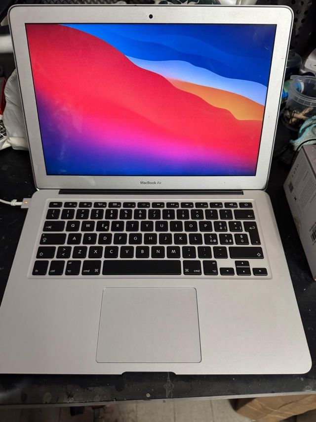 MacBook Air 2014 - i5 4GB RAM