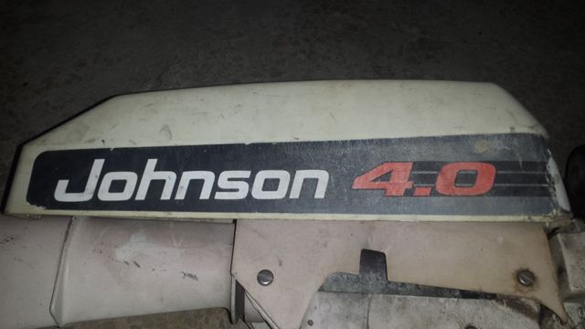 Motor fueraborda Johnson 4CV - BJ48ENM