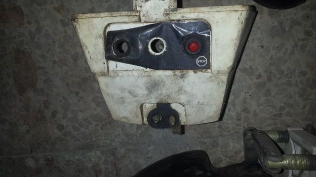 Motor fueraborda Johnson 4CV - BJ48ENM