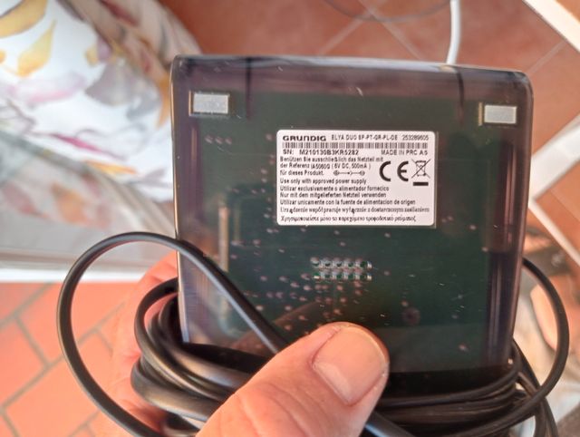 Teléfono inalámbrico Grundig - 2 unidades