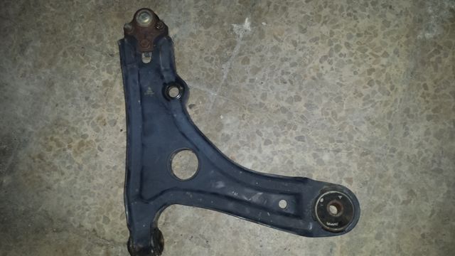 BRAZO DE SUSPENSIÓN GOLF, TOLEDO, GRUPO VAG.