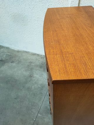 Cajonera Mid Century de teca