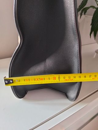 Bolso Guess Aviana Tote Beige