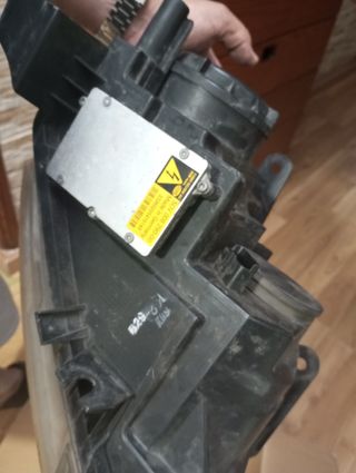 Optica izquierda Nissan Qashqai J10 Xenon