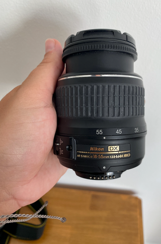 Nikon D3100 Réflex 14.2MP con objetivo 18-55mm