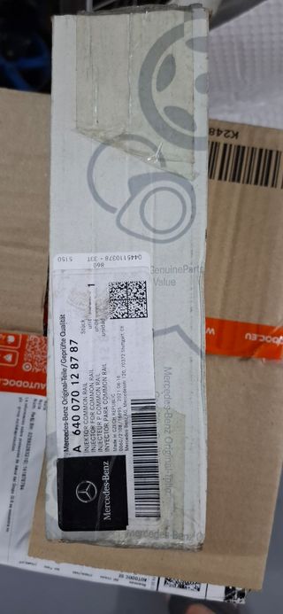 Inyector Mercedes clase B, A 6400701287 - Nuevo