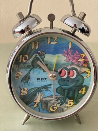 Reloj despertador DKT infantil