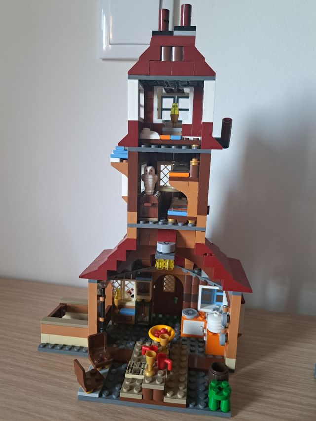 Lego Casa de los Weasley - The Burrow 4840