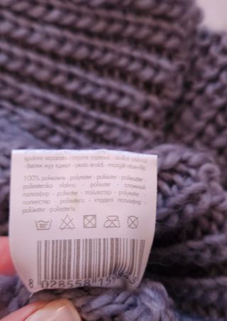 Scaldacollo grigio in poliestere