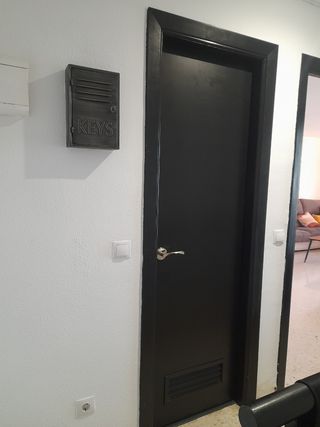Puertas Negro Satinado - 8 und
