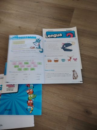 Leo y comprendo( pieza a pieza)Anaya Tres libros+