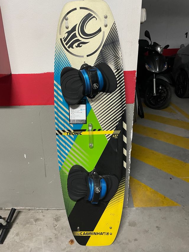 Tabla Cabrinha Tronic Kitesurf 137x41
