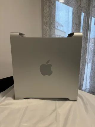 Mac Pro Apple - Plata