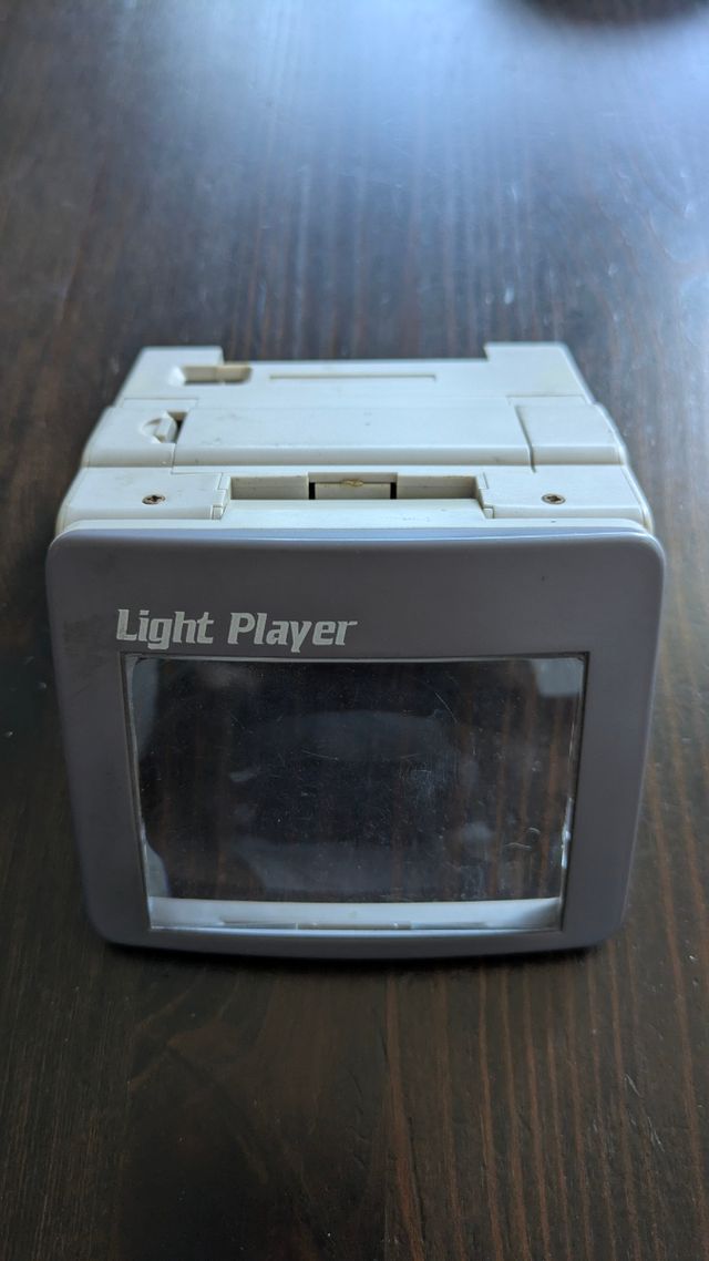 Light Player Game Boy