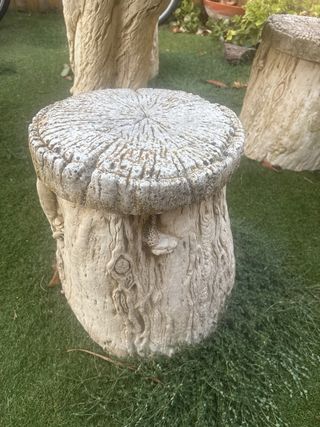 Conjunto jardín: mesa y 4 sillas