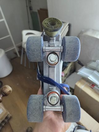 Patines clásicos blancos