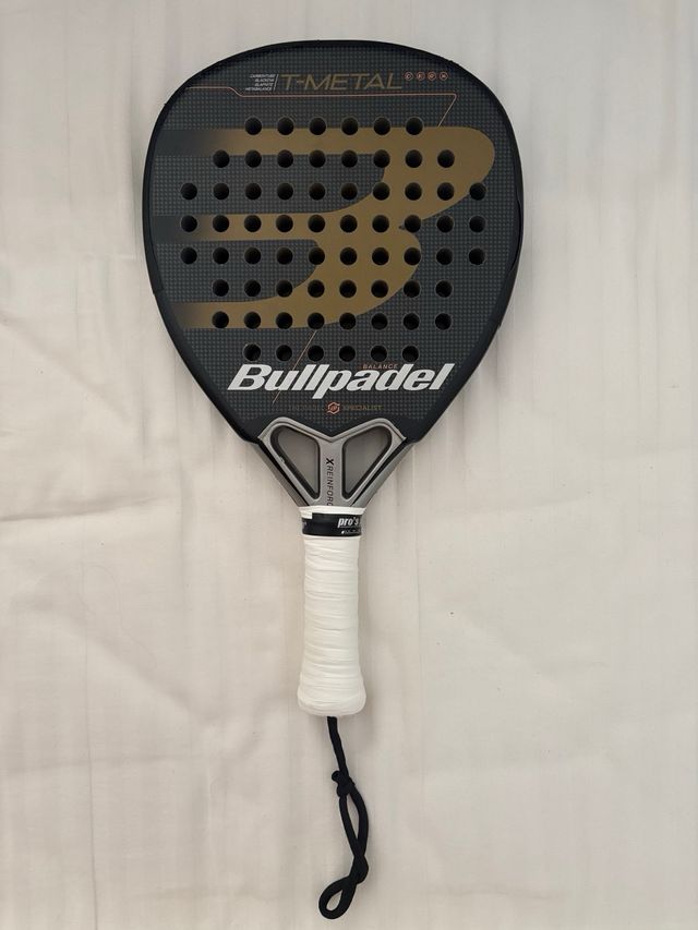 Pala Bullpadel T-Metal