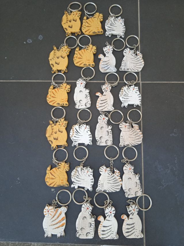 23 Portachiavi Gatti Vintage in Legno