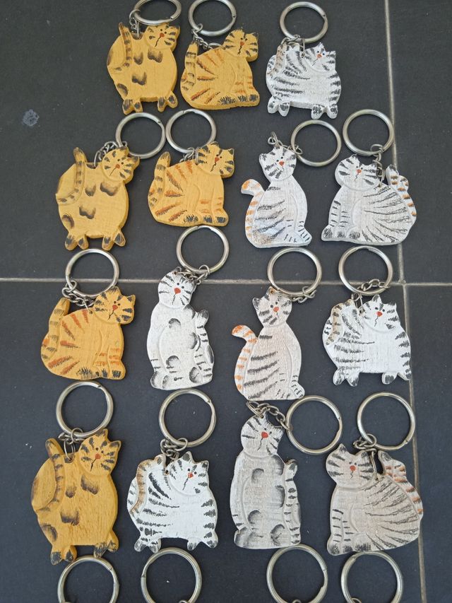 23 Portachiavi Gatti Vintage in Legno