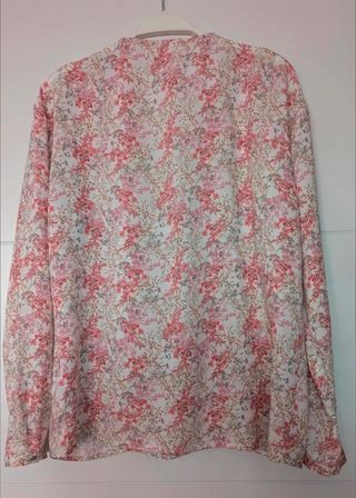 Camisa Amichi oBlusa Emily Van Den Bergh floral .
