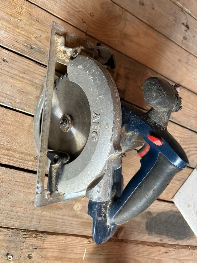 Sierra circular AEG 18v (BKS18)