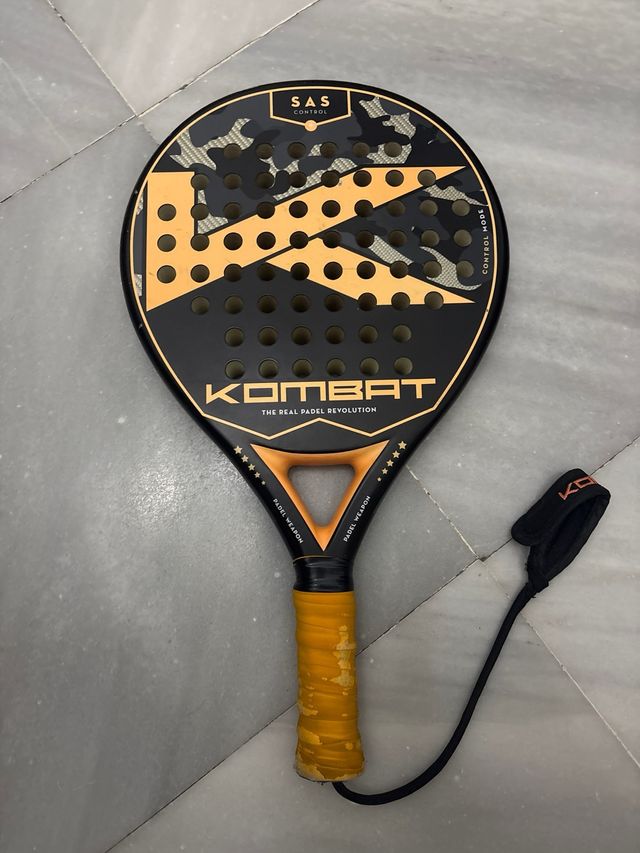 Pala padel Kombat Control SAS