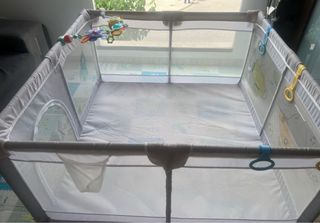 Parque juegos bebé - Como nuevo 35 precio fijo